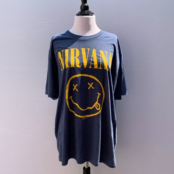 LiveNation Men’s Nirvana Blue T-Shirt Size XL - Picture 1 of 5